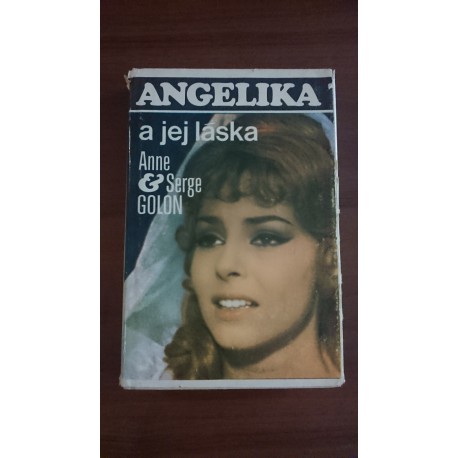 Angelika 6. - Angelika a jej láska