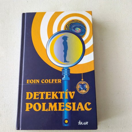 Detektív polmesiac