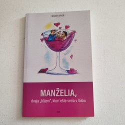 Manželia, dvaja „blázni, ktorí ešte veria v lásku